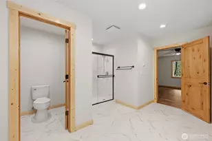 31715 Mt Tahoma Canyon Rd E, Ashford, WA 98304 - Photo 20