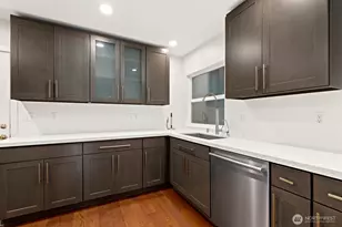 2428 NE 13th St, Renton, WA 98056 - Photo 10