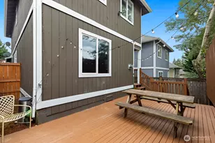 2428 NE 13th St, Renton, WA 98056 - Photo 24