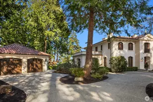 8010 Grand Ave NE, Bainbridge Island, WA 98110 - Photo 4