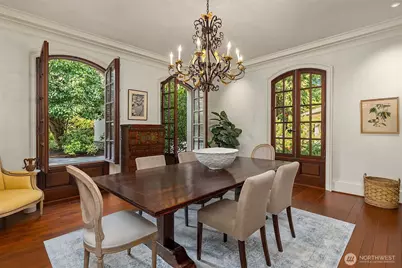 8010 Grand Avenue NE, Bainbridge Island, WA 98110 - Photo 34