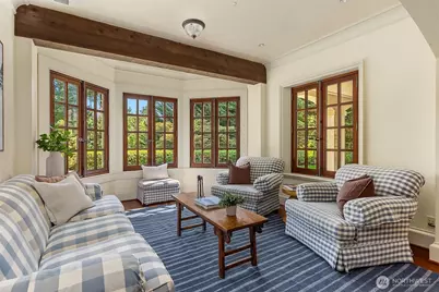 8010 Grand Avenue NE, Bainbridge Island, WA 98110 - Photo 38