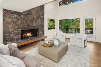 7118 NE 118th Street, Kirkland, WA 98034 - Photo 2