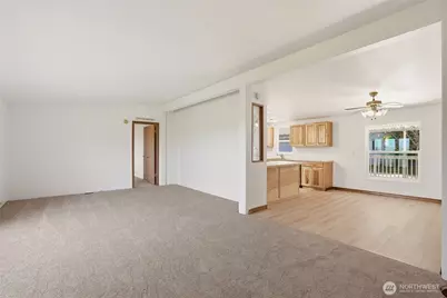 8325 N Lindgren Road, Spokane, WA 99217 - Photo 12