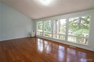 21719 NE 18th Way, Sammamish, WA 98074 - Photo 4