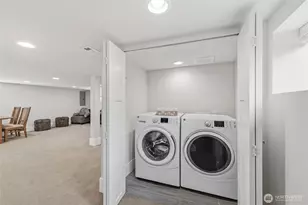 7526 Roosevelt Way NE, Seattle, WA 98115 - Photo 20