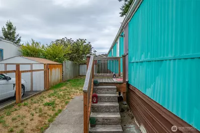 700 NW Crosby Avenue #164, Oak Harbor, WA 98277 - Photo 2