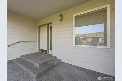 1380 Eastmont Avenue #502, East Wenatchee, WA 98802 - Photo 4