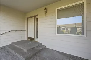 1380 Eastmont Ave, East Wenatchee, WA 98802 - Photo 4