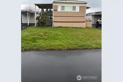 1137 Spruce Drive, Enumclaw, WA 98022 - Photo 2
