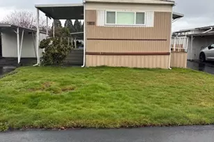 1137 Spruce Dr, Enumclaw, WA 98022 - Photo 2