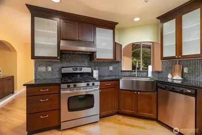 314 80th Place SW, Everett, WA 98203 - Photo 6