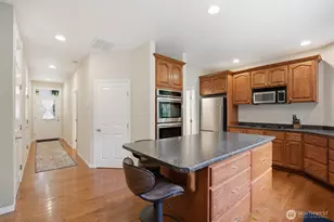 10 Topside Court, Bellingham, WA 98229 - Photo 2