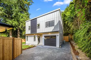 212 N 115th St, Seattle, WA 98133 - Photo 2