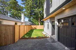 212 N 115th St, Seattle, WA 98133 - Photo 28