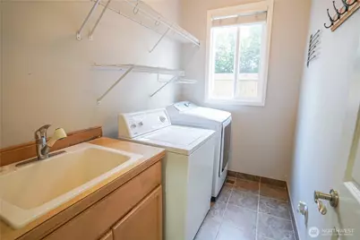 1004 274th Place SE, Sammamish, WA 98075 - Photo 12