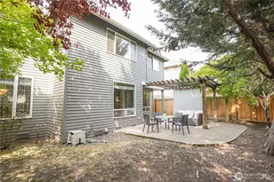 1004 274th Pl SE, Sammamish, WA 98075 - Photo 32