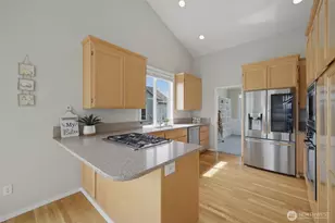 9629 183 Ave E, Bonney Lake, WA 98391 - Photo 16