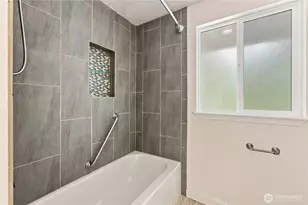 318 228th St SE, Bothell, WA 98021 - Photo 24