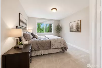 24121 NE 1st Place, Sammamish, WA 98074 - Photo 18