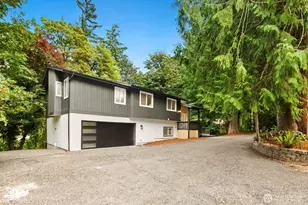 5755 Blakely Ave NE, Bainbridge Island, WA 98110 - Photo 2
