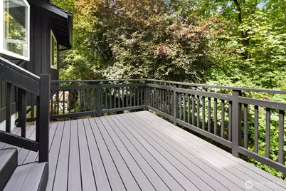 5755 Blakely Avenue NE, Bainbridge Island, WA 98110 - Photo 32