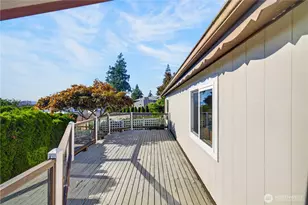 2204 Bane Pl, Anacortes, WA 98221 - Photo 40