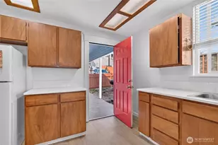 2346 Fawcett Ave, Tacoma, WA 98402 - Photo 22