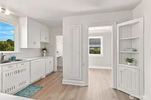 1709 S 35th St, Tacoma, WA 98418 - Photo 12