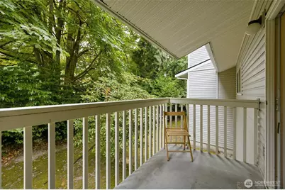 14445 NE 40th Street #D101, Bellevue, WA 98007 - Photo 14