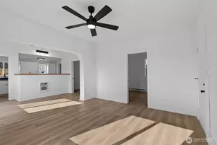 617 3rd St, Wenatchee, WA 98801 - Photo 10