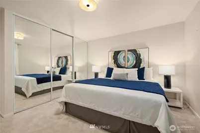 1422 NW 63rd Street #202, Seattle, WA 98107 - Photo 6