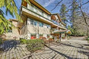 360 Knechtel Way NE, Bainbridge Island, WA 98110 - Photo 2
