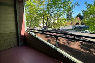 360 Knechtel Way NE, Bainbridge Island, WA 98110 - Photo 34