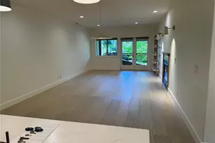 360 Knechtel Way NE, Bainbridge Island, WA 98110 - Photo 4