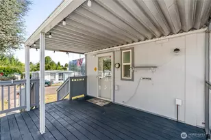 1019 Stanford Dr, Cosmopolis, WA 98537 - Photo 16