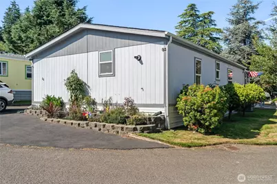 1019 Stanford Drive #26, Cosmopolis, WA 98537 - Photo 2
