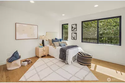 286 118th Avenue SE, Bellevue, WA 98005 - Photo 24