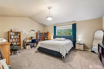 527 N Allen Creek Drive, Ridgefield, WA 98642 - Photo 12