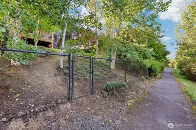 527 N Allen Creek Drive, Ridgefield, WA 98642 - Photo 28