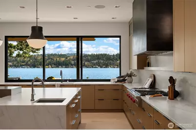 5330 Butterworth Road, Mercer Island, WA 98040 - Photo 14