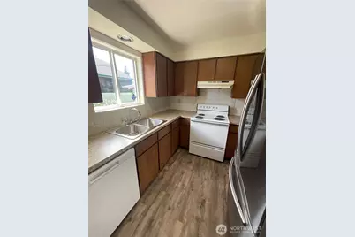 1 Pacific Place #1, Longview, WA 98632 - Photo 8