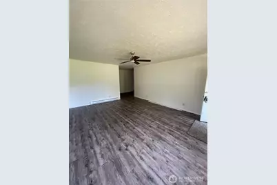 1 Pacific Place #1, Longview, WA 98632 - Photo 6