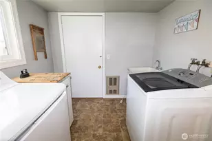 418 N Division St, Walla Walla, WA 99362 - Photo 22