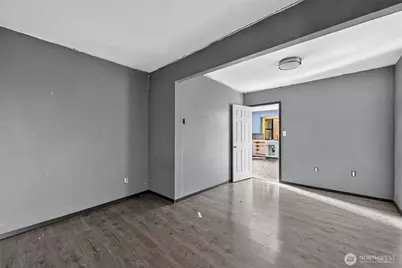 9305 Golden Given Road E, Tacoma, WA 98445 - Photo 14