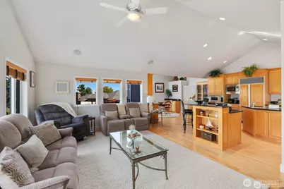 30822 36th Court SW, Federal Way, WA 98003 - Photo 14