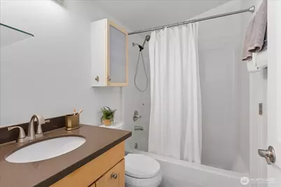 13716 Midvale Avenue N #C, Seattle, WA 98133 - Photo 24