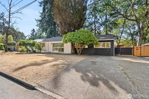 8518 Mt Tacoma Dr SW, Lakewood, WA 98498 - Photo 2