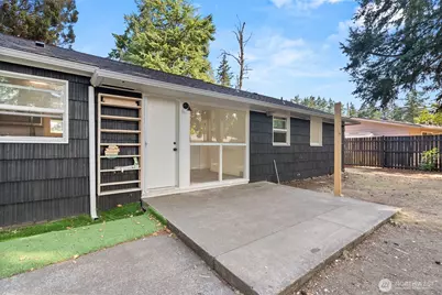 8518 Mount Tacoma Drive SW, Lakewood, WA 98498 - Photo 18