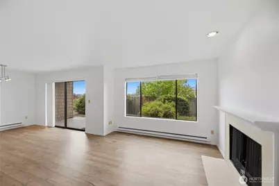 717 122nd Avenue NE #B2, Bellevue, WA 98005 - Photo 6